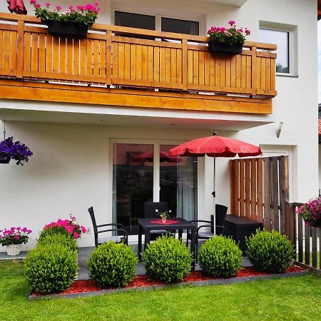 Alp-IN Lodges Kaprun Exteriör bild