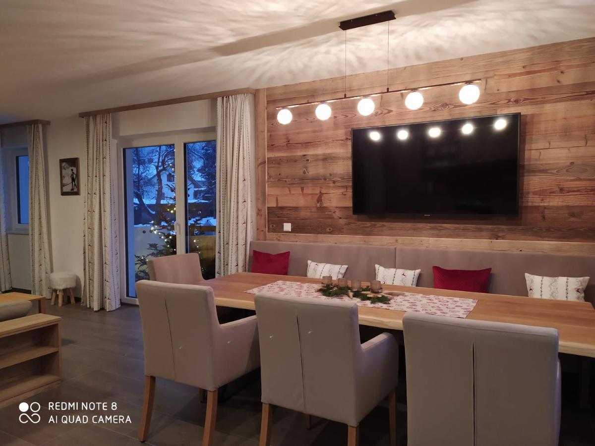 Alp-IN Lodges Kaprun Exteriör bild